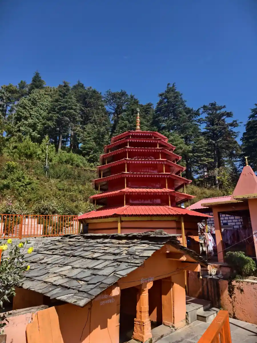 जहां जीभ बताती है वंश की पहचान , खूना बोरा में पूर्वज के बलिदान की निशानी आज भी जीवित, मां पूर्णागिरि के वरदान पर टिकी है गांव की आस्था