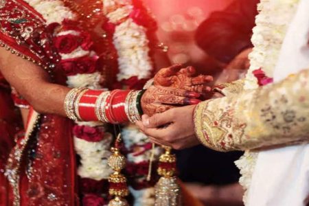 इंस्टाग्राम से पनपे प्यार में कनाडा से आयी युवती ने मालधनचौड के युवक से रचाई शादी, कोतवाली में चार घंटे चला हाईवोल्टेज ड्रामा