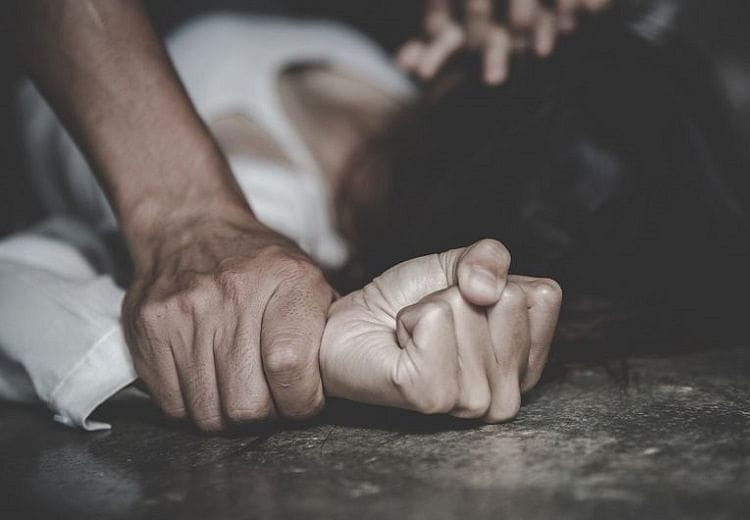 इंस्टाग्राम से हुआ प्यार, फिर शादी छ: महीने बाद पति ने उतारा मौत के घाट, क्या यही प्यार है?