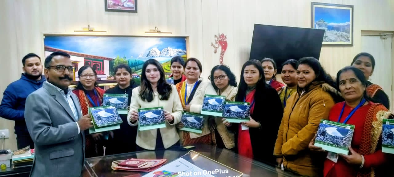 लखपति दीदियों की आत्मनिर्भरता का उत्सव: एनआरएलएम अंतर्गत ‘लखपति दीदी नववर्ष कैलेंडर–2026’ का डीएम द्वारा लोकार्पण