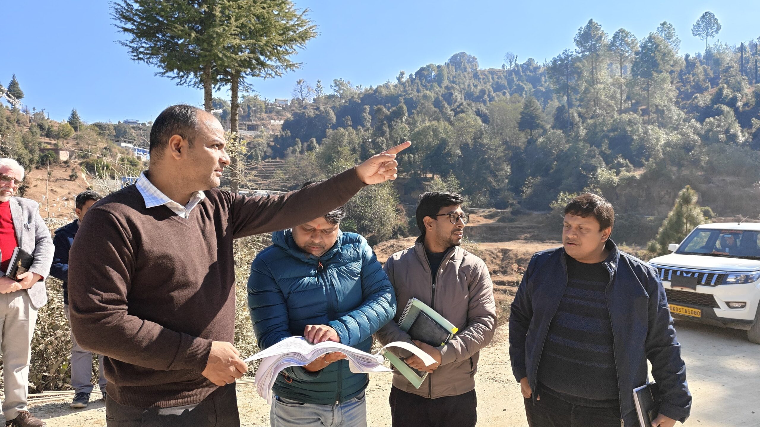 फूंगर में आकार ले रही आधुनिक जिला जेल, ₹56 करोड़ की परियोजना का डीएम ने किया निरीक्षण  ,196 बंदियों की क्षमता, सुधार व पुनर्वास की सोच के साथ सुदृढ़ होगी चम्पावत की कारागार व्यवस्था