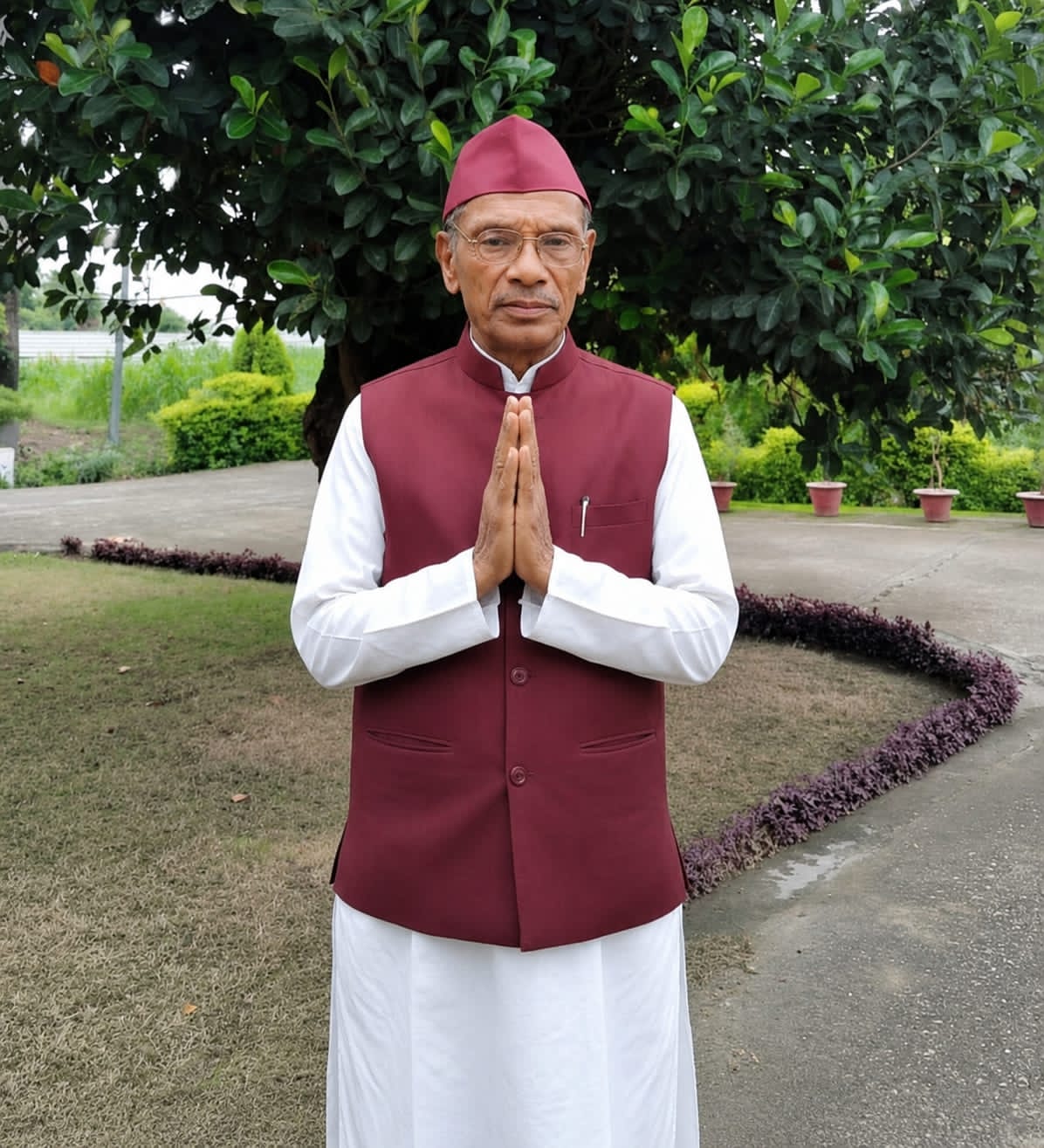 आकस्मिक निधन पर गहरा शोक व्यक्त, आँचल दुग्ध संघ में आयोजित हुई श्रद्धांजलि सभा